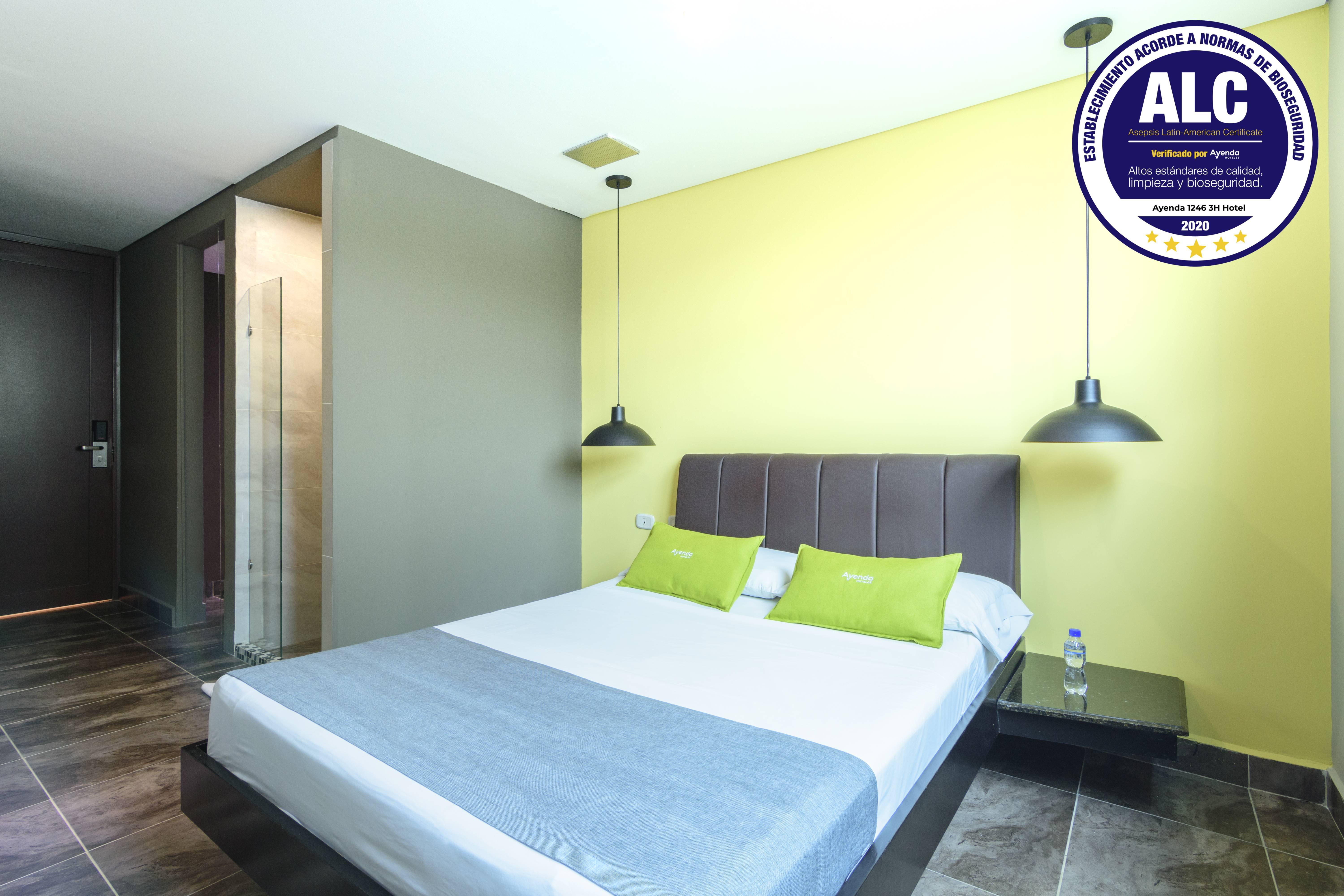 3H Hotel Centro Historico Medellín Eksteriør billede